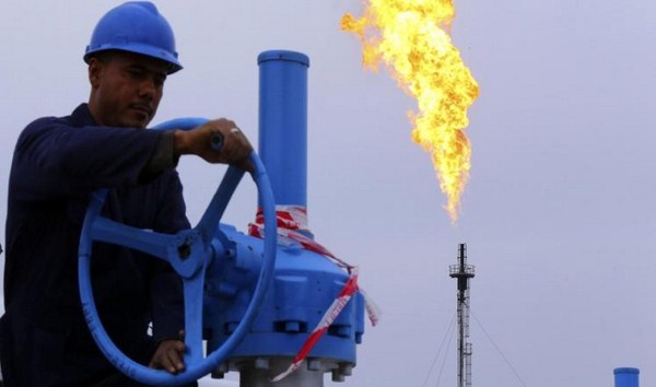 ارتفاع مستوى تدفق النفط من العراق الى الساحل التركي